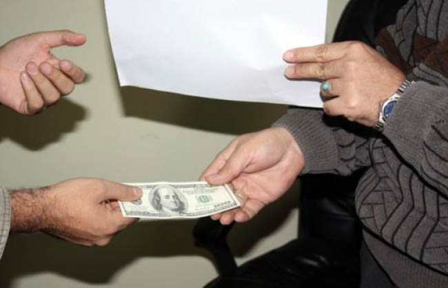 What Beats Corruption? 